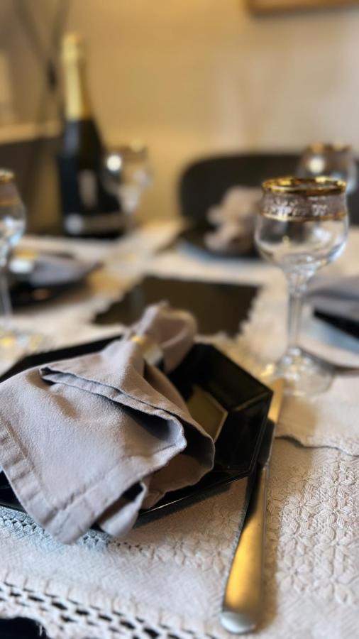 Boutique Appartement Torgau Esterno foto